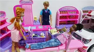 Doll goes to hospital-Barbie Doll Ambulance ☆ Iron Man, Spider Man, Kamen Rider