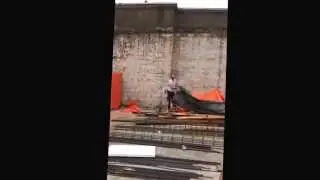 Спасение утопающих дело рук самих утопающих