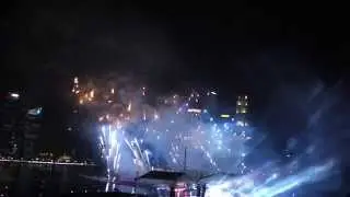2015! New Year's fireworks from Singapore shot with Sony QX100
