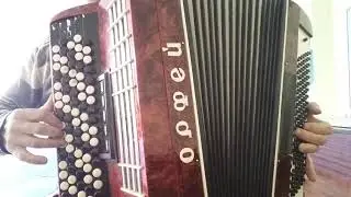 Ой кто-то с горочки спустился(експромт для баяна).