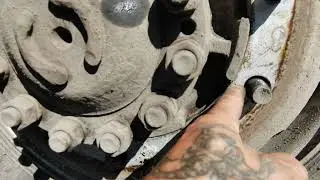 Втулки колесные  центровочные из нержавейки. Лучше магазинных.