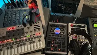 Sonicware Lo Fi-12 and SP404SX makin’ beats! Sampling more 70’s Jazz!