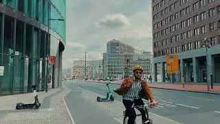 Is DJI Osmo 4 Worth It In 2022? | CINEMATIC At Berlin BAHNHOF POTSDAMER PLATZ 4K