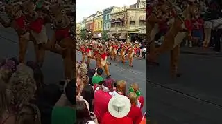 Dancing Reindeer