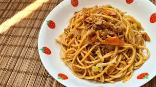 Random Cooks! - I raid my fridge and cook up an Asian style stir fry spaghetti!