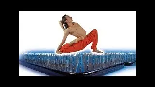 Комплекс йога - упражнений на доске с гвоздями.