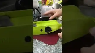 Нарезка баклажан на овощерезке TNS3000