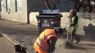 Очистка улицы Агмашенебели в г. Ахалкалаки.