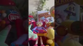🌈Oh no Grannys 👵 tray full of candies 🍭 🍬🍡#granny #candies #shorts