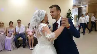 ПЕРЕТАНЦЬОВУВАННЯ З НЕОДРУЖЕНИМИ ДІВЧАТАМИ ТА ХЛОПЦЯМИ. ВЕСІЛЬНІ ТРАДИЦІЇ. 