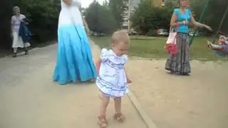 ляля на площадке