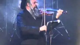 דניאל אהביאל  Daniel Ahaviel במופע חב''ד
