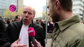Advocaten doen huilie huilie