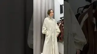 Как носить тренч на голое тело 