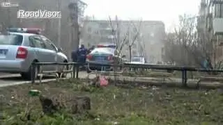 Инспектор на капоте