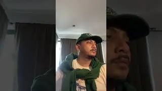orangnya lagi nonton gladiator, manusia vs singa
