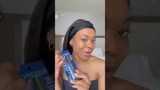 Blue mascara?!? Its giving smurfs 🦋#makeup #shorts