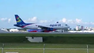 Spirit Airlines Airbus A320 Landing Fort Lauderdale-Hollywood Airport