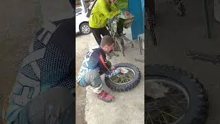 было 5 камер )