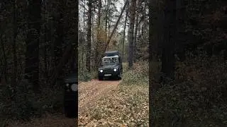 Land Rover Defender 110