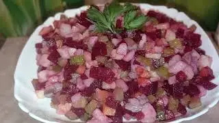 Винегрет с сельдью. Очень, вкусно ,просто и полезно