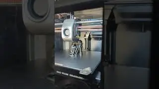 Creality K1C. Печать пластика PLA с закрытой крышкой и дверью