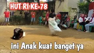 lomba balap karung,rela jungkir balik,pantang menyerah