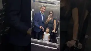 Uma excelente semana! As meninas prontas para a academia e o paizinho de roupa de trabalho.