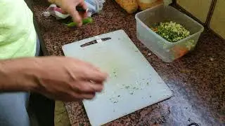 סלט ירקות לציפורים