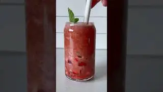 Strawberry Minted Lemonade