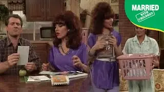 Al & Peggy Steal The Neighbor's Mail | Married With Children