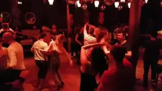 Bachateando en Soda Club Berlín. 02.04.17