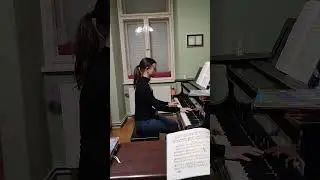 Mozart: B-dúr menüett - Dorina 🎹♥️