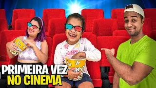 NOSSA FILHA FOI AO CINEMA PELA PRIMEIRA VEZ