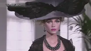 Christian Dior Haute Couture Fall Winter 2009 - backstage & 2x full show
