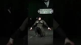 Продолжаем знакомить вас с чеченской культурой #dance #танец #лезгинка #топ #танцы #концерт #dancer