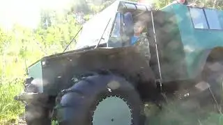 проезд заезда рваного участка на болото, вездеход груженый!!!