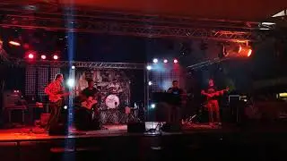 Jump - Van Halen - Cover - One Step Over - Live Festival