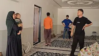 Ashraf and the children left home; the hardest day of Hashem's life