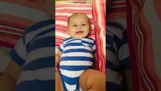 Baby Laughing#shortsfeed#babyinlaughingmood#trynottolaugh#beautifulmoments#lovelybaby