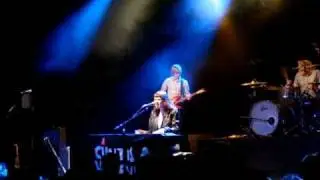 Paris by Kate Nash