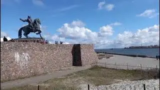 Памятник Императрице Елизавете Петровне - Балтийск