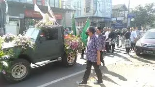 Pawai Budaya 100 Th Yayasan Pendidikan Al Maarif Rombongan SMA Islam