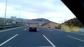 Böyle kaza görülmedi Uyuyan Şoför Araç Kamerasına Takıldı
