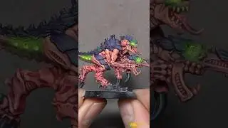 Miniature painting tyranids 