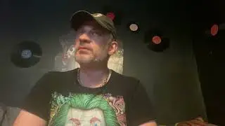 Женщина всегда изменяет на работе !