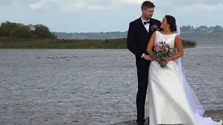 Carol & Mark | An Autumn wedding by the lake