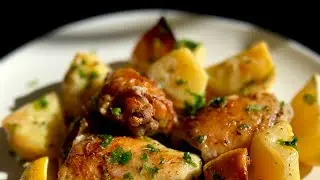 THE BEST Greek Lemon Chicken and Potatoes!