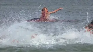 Челюсти | Jaws | 1975 (Акула нападает на мальчика)