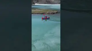 По озеру на пакрафте👍